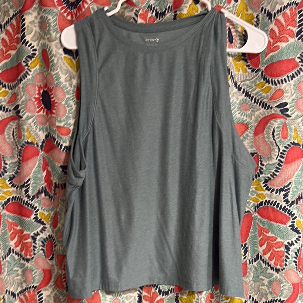 Old Navy Active top